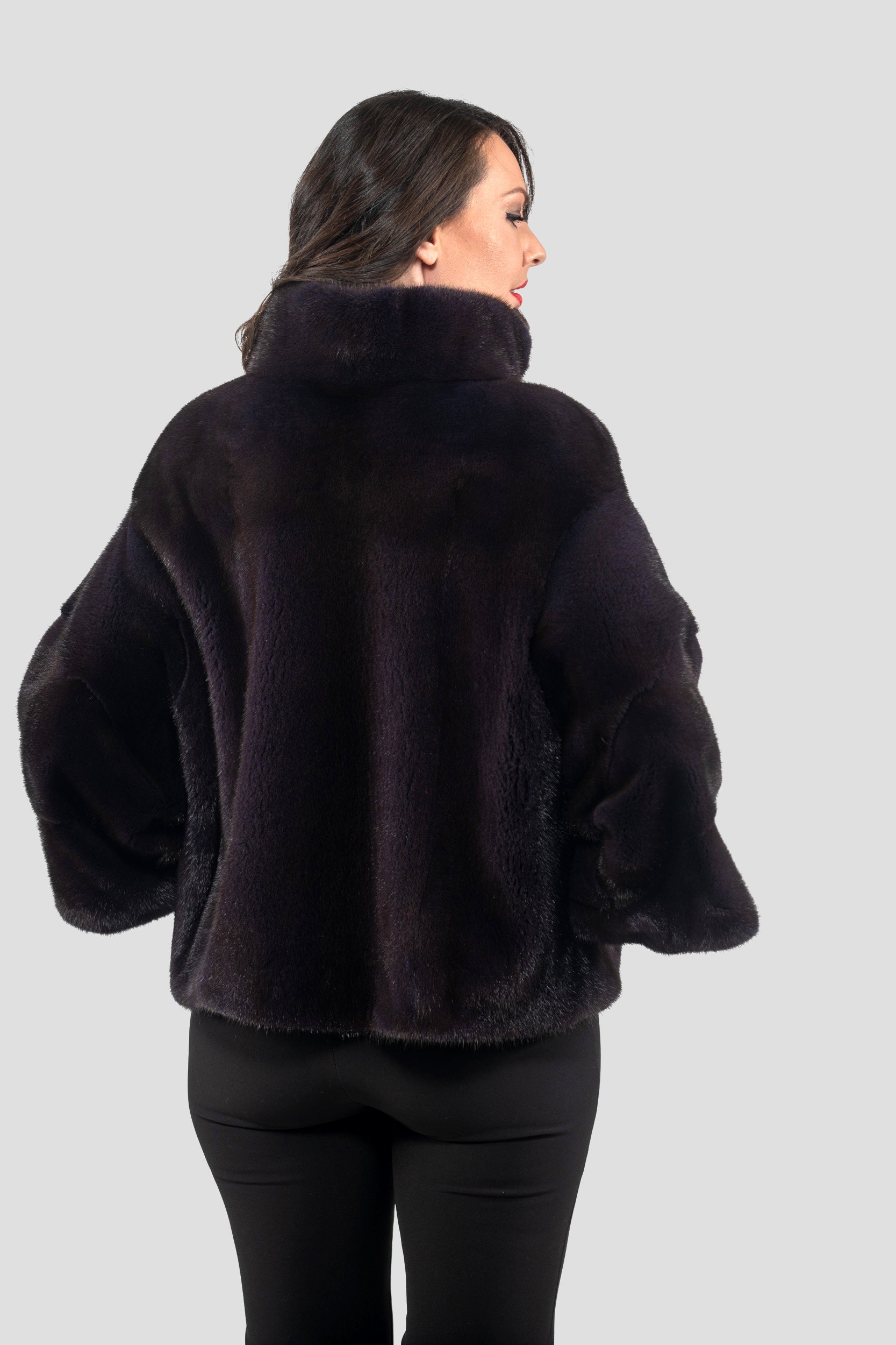 Asphalto Mink Jacket with Stand Collar and Short Sleeves L/O13C138