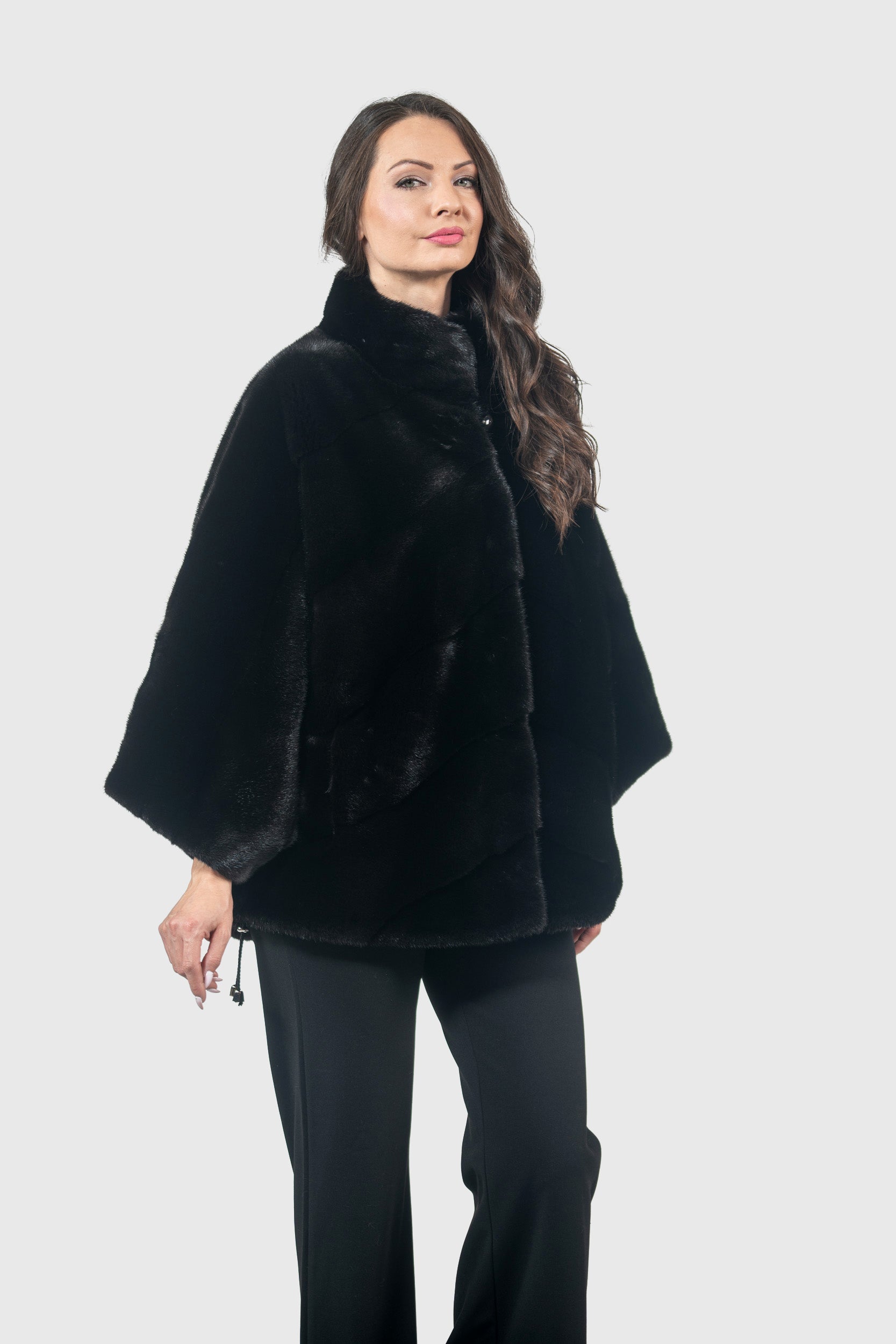 Blackglama Mink Cape A/KR6