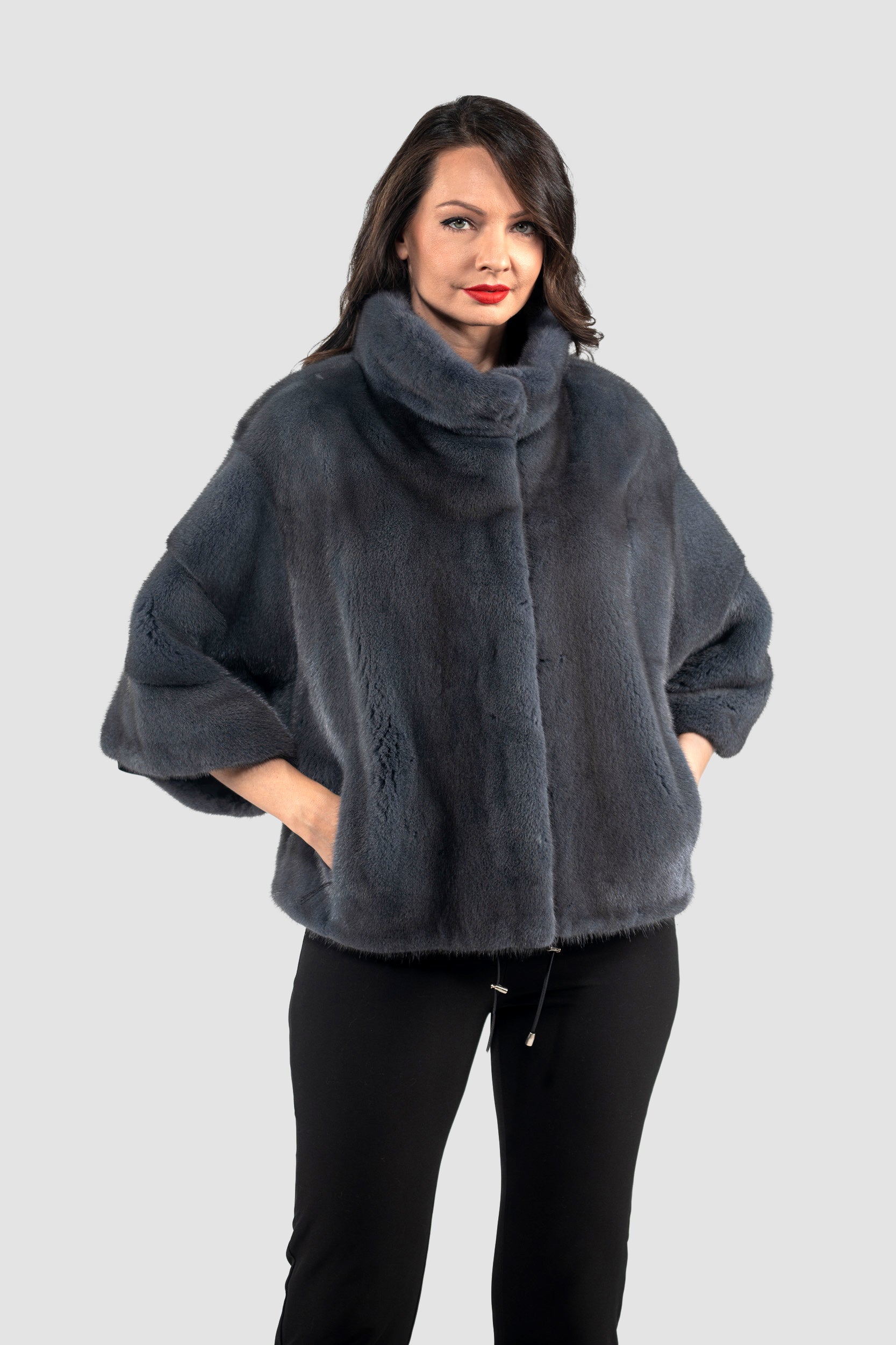 Asphalto Mink Jacket with Stand Collar and Short Sleeves L/O13C138