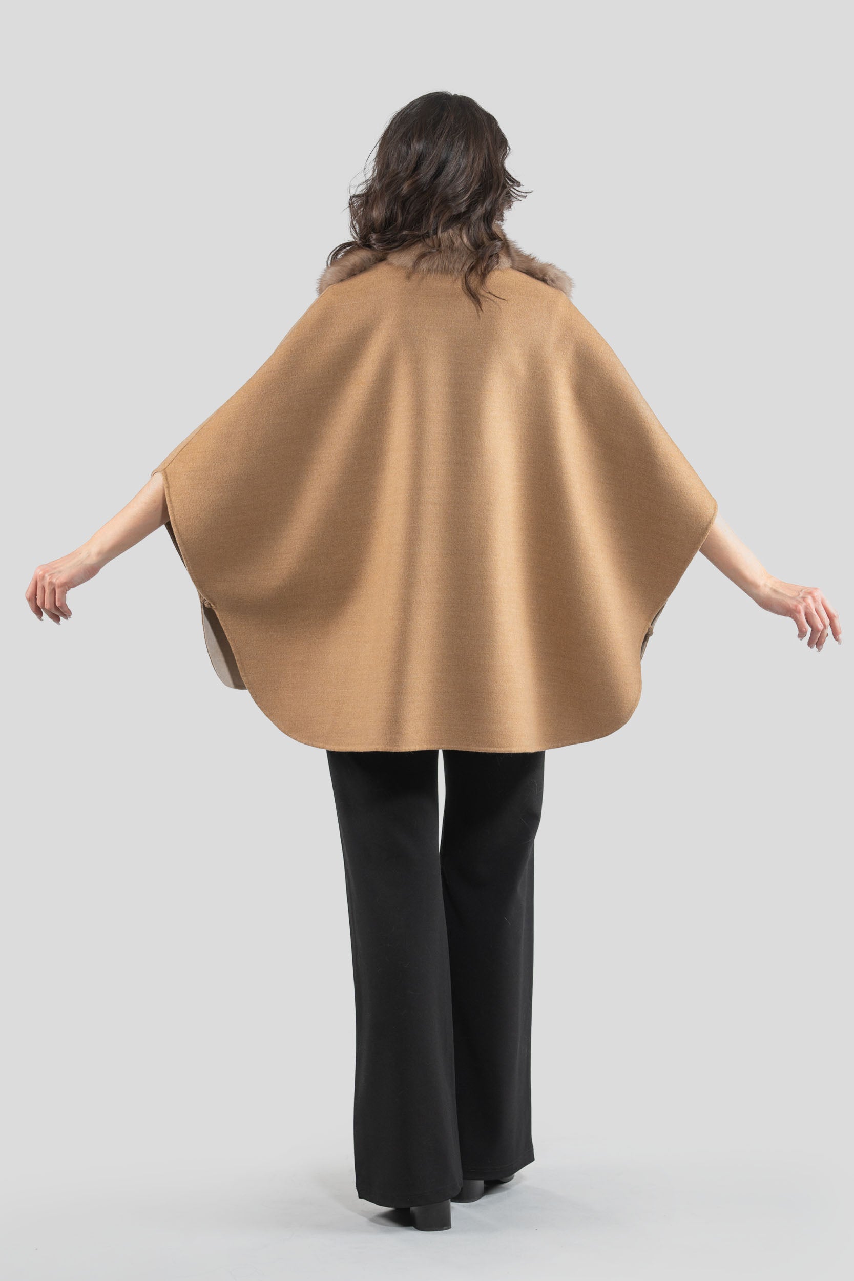 Beige Cashmere Cape with Russian Sable Trim 18M95088