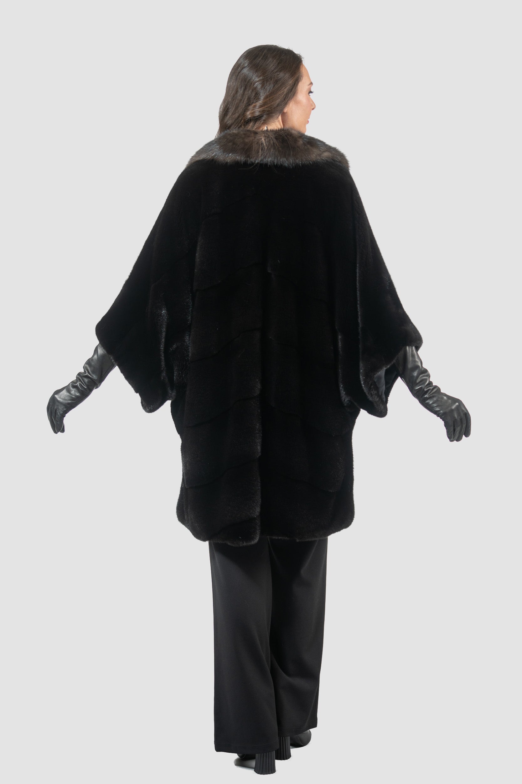 Blackglama Mink Cape with Russian Sable Notch Collar P/K13C929