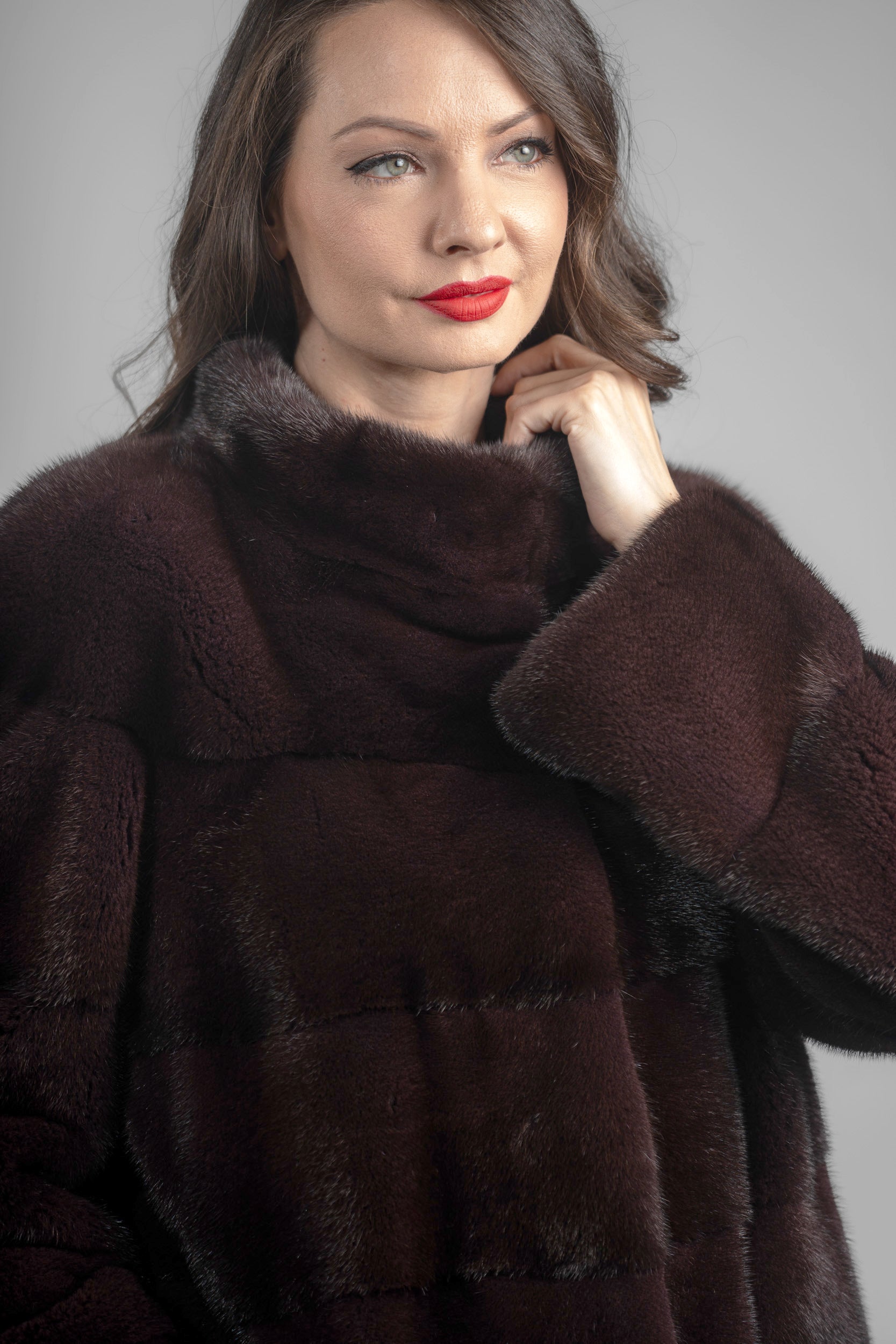 Bordeaux Mink Jacket with Stand Collar P/K13C528