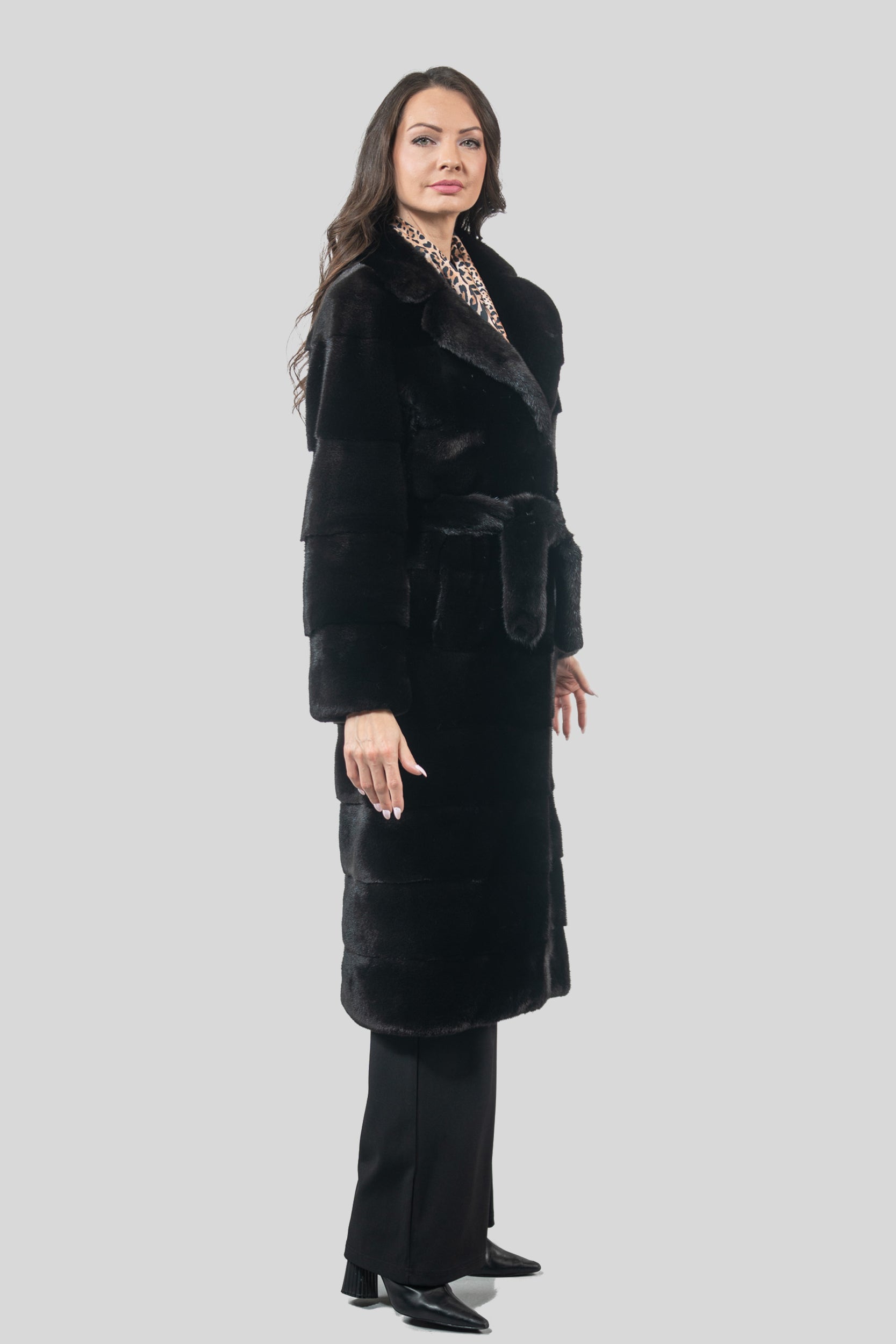 Blackglama Mink Coat with Notch Collar P/K13c530s20
