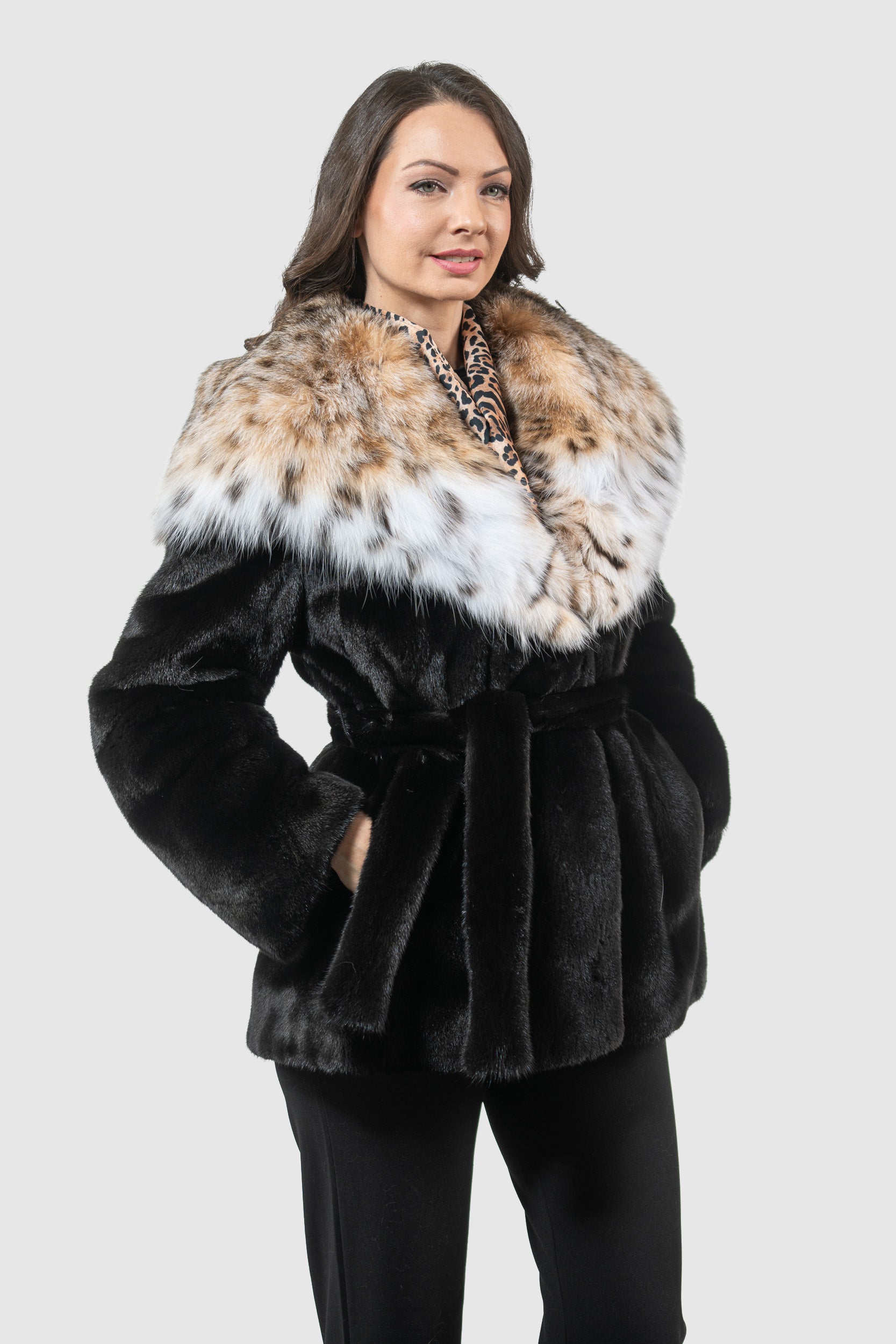 Blackglama Mink Half Coat with Bobcat Hood L/O13C978