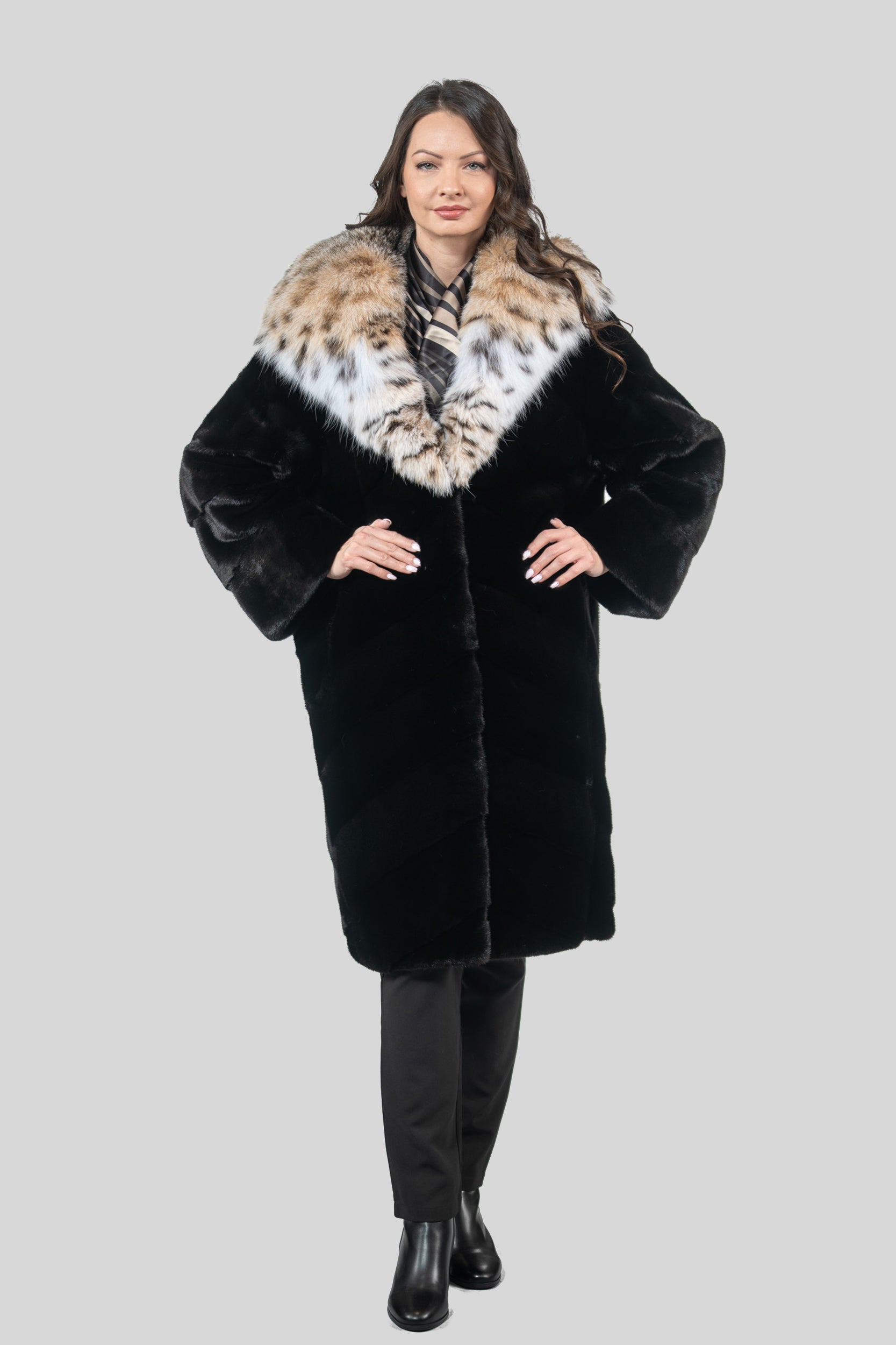 Blackglama Mink Half Coat with Bobcat Hood A/K850