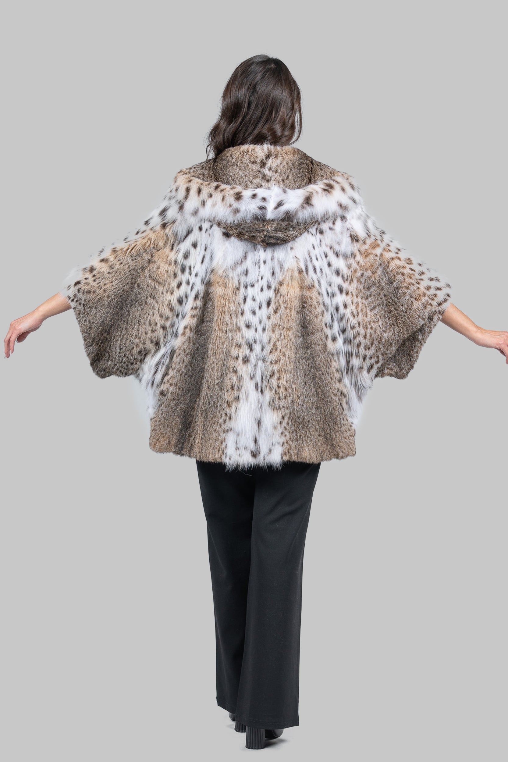 Bobcat Hooded Cape 13C949H