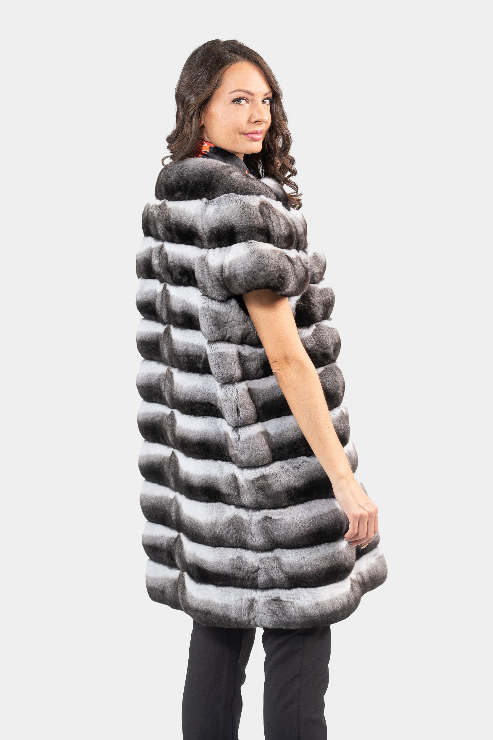 Chinchilla Collarless Vest P/K13C525