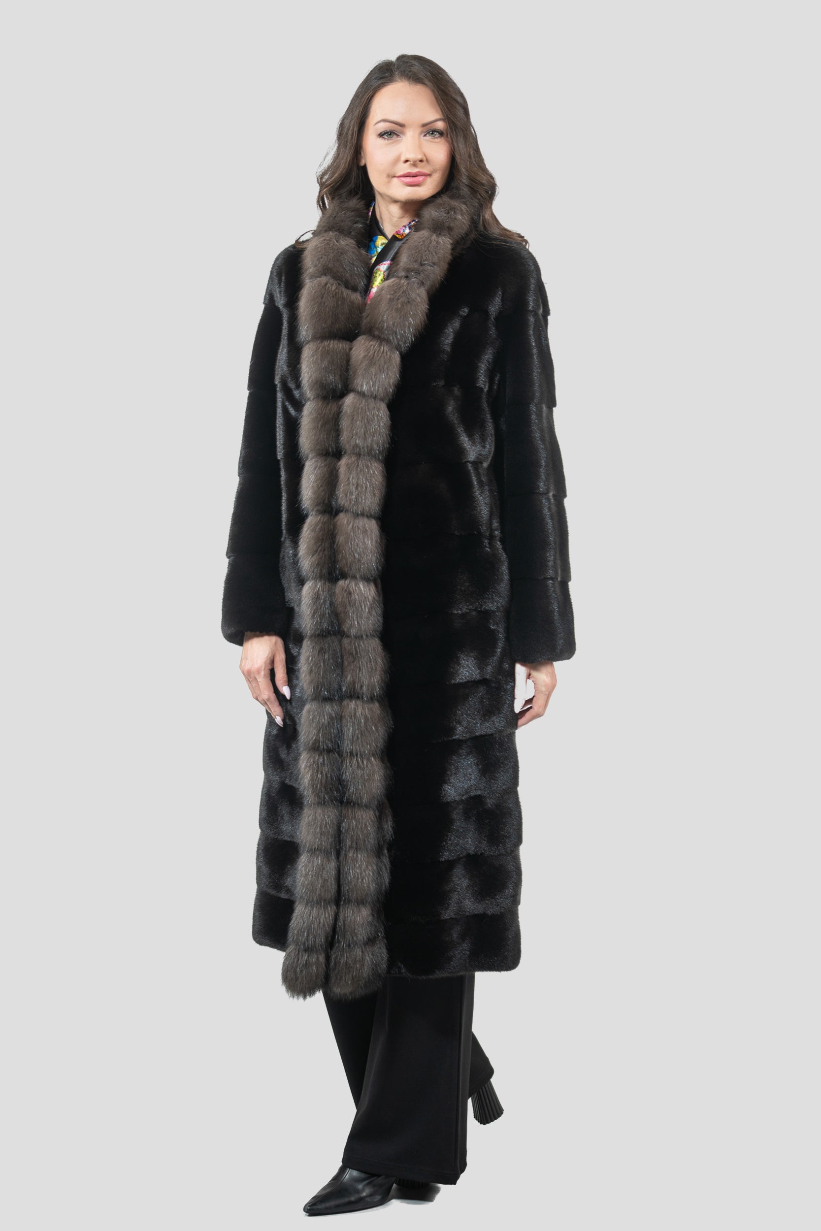 Blackglama Mink Coat With Russian Sable Trim P/K22C68