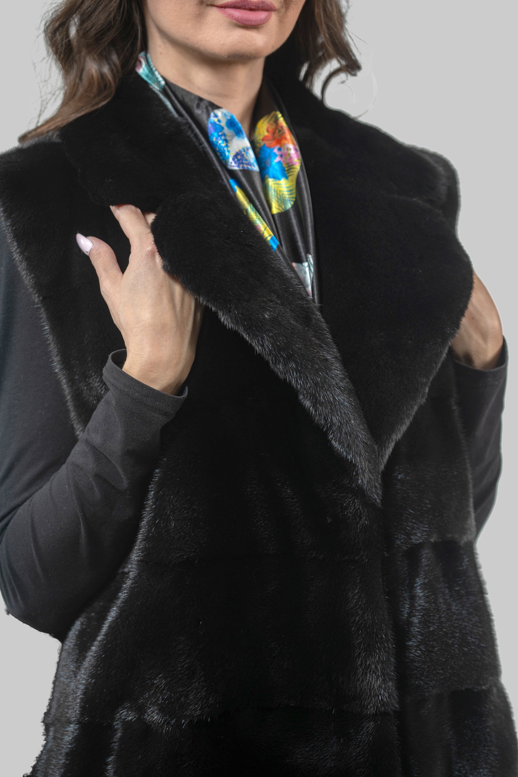Blackglama Mink Vest with Notch Collar P/K13c519s20o