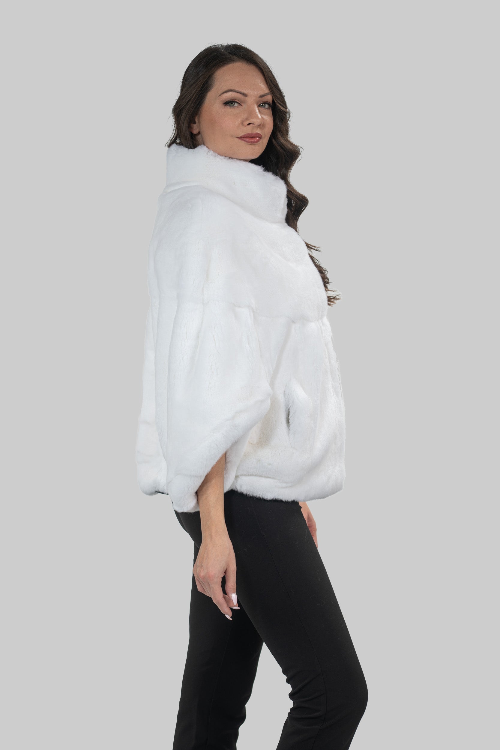 White Rex Rabbit Cape 1009