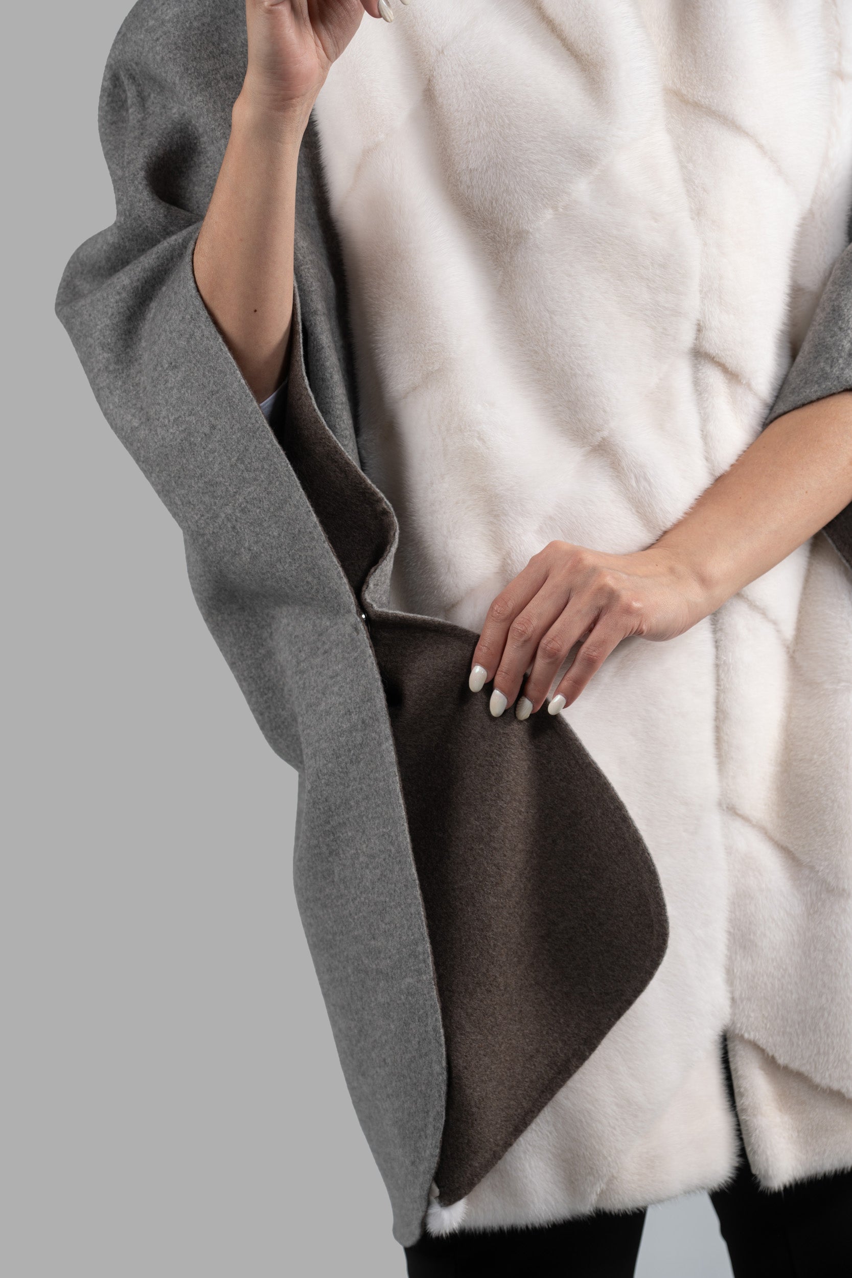 Grey Brown Cashmere Cape with Mink Trim 18M950