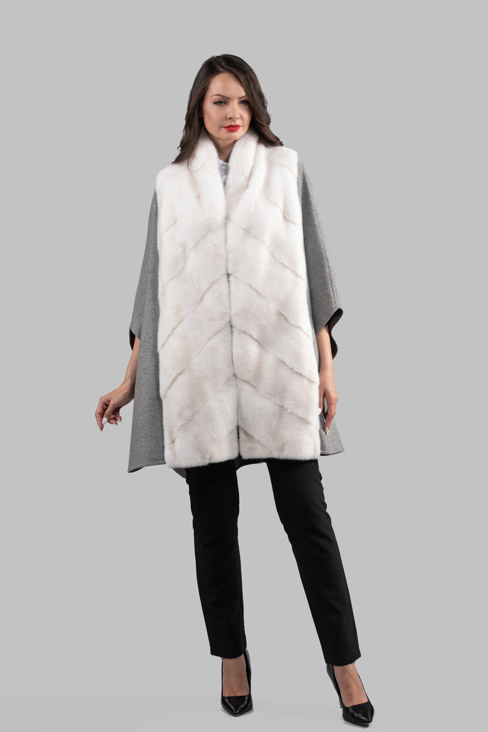 Grey Brown Cashmere Cape with Mink Trim 18M950