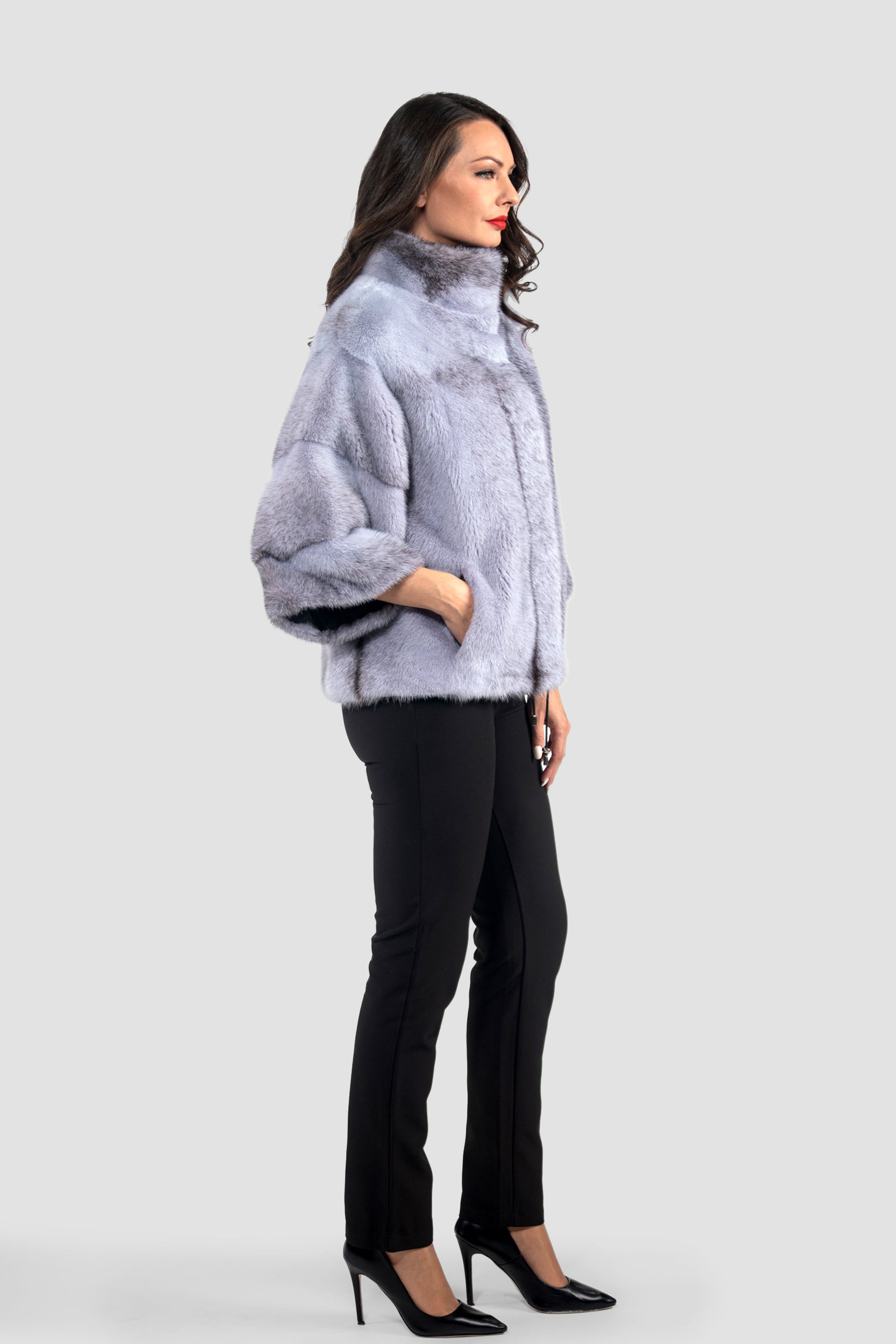 Grey Moon Cross Mink Jacket with Stand Collar and Short Sleeves L/O13C138