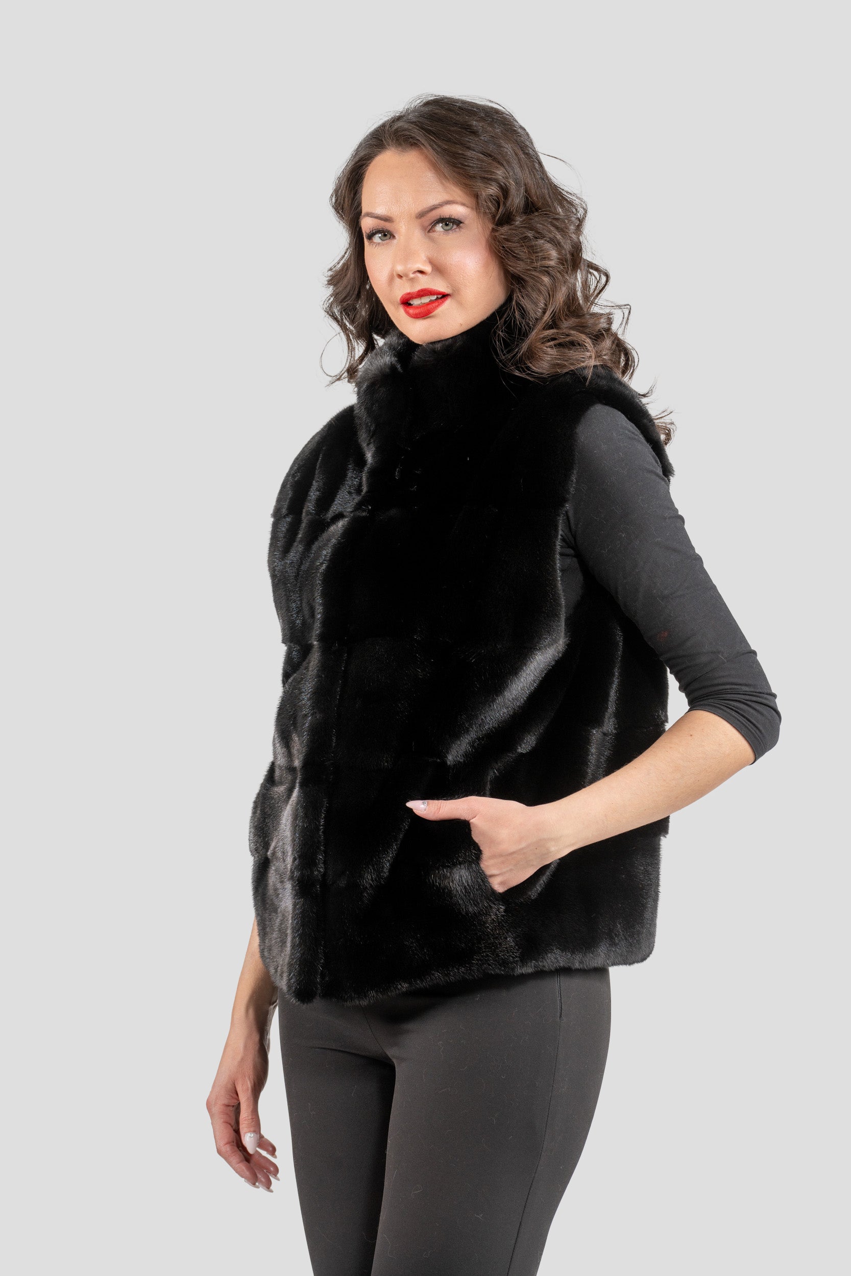 Blackglama Mink Short Vest with Stand Collar P/K13c519g530