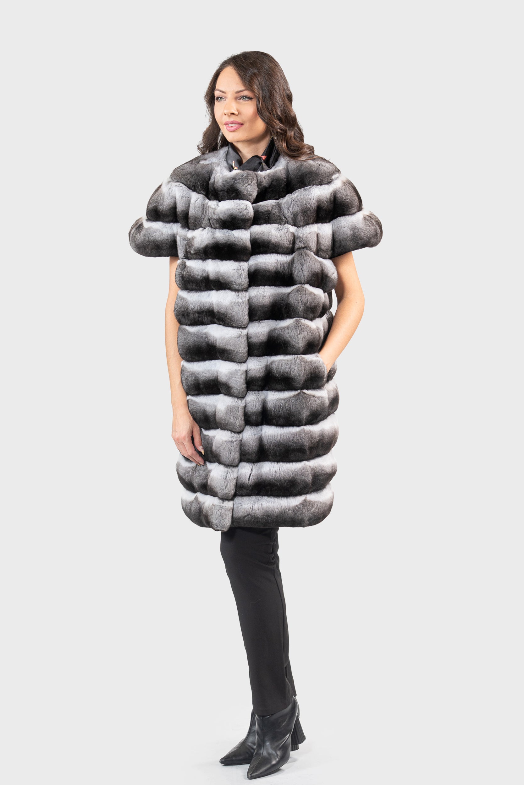 Chinchilla Collarless Vest P/K13C525
