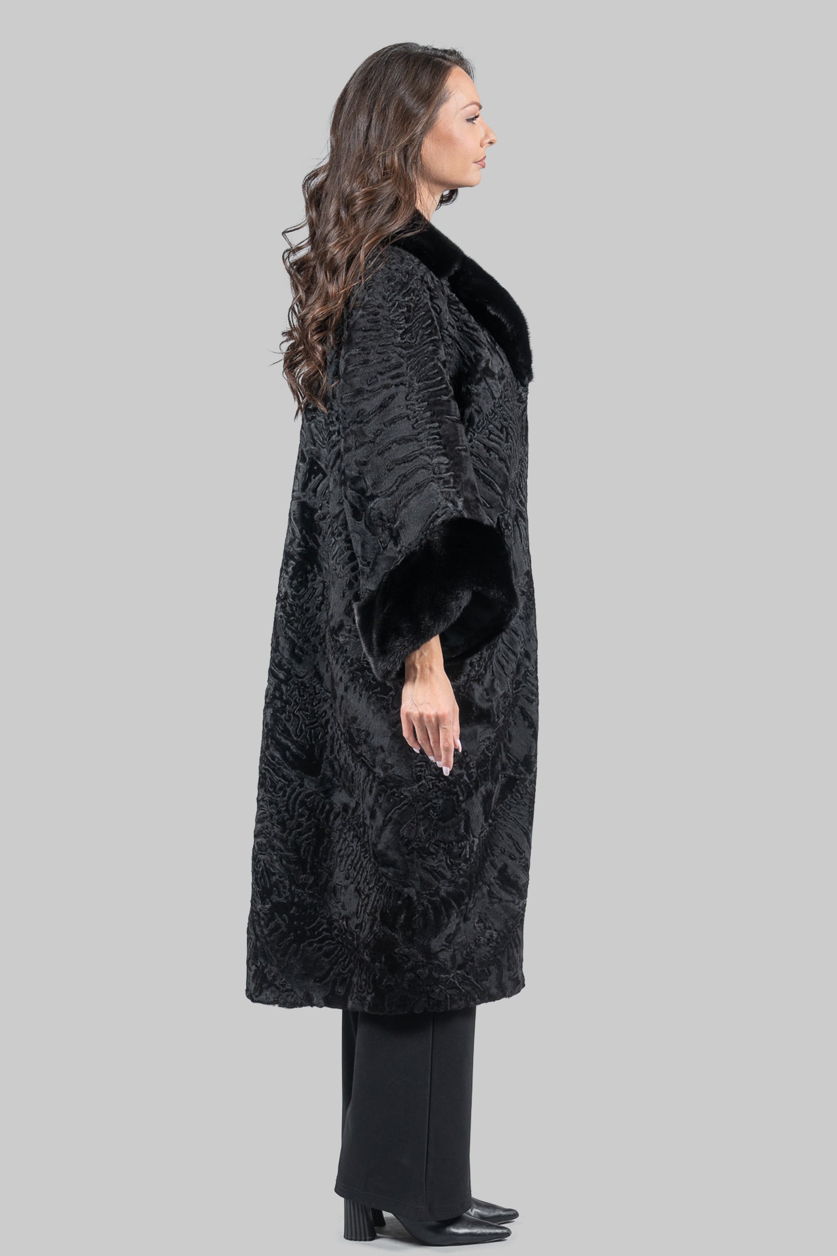 Black Swakara Coat with Mink-Trimmed Notch Collar A/K13C848s34v30