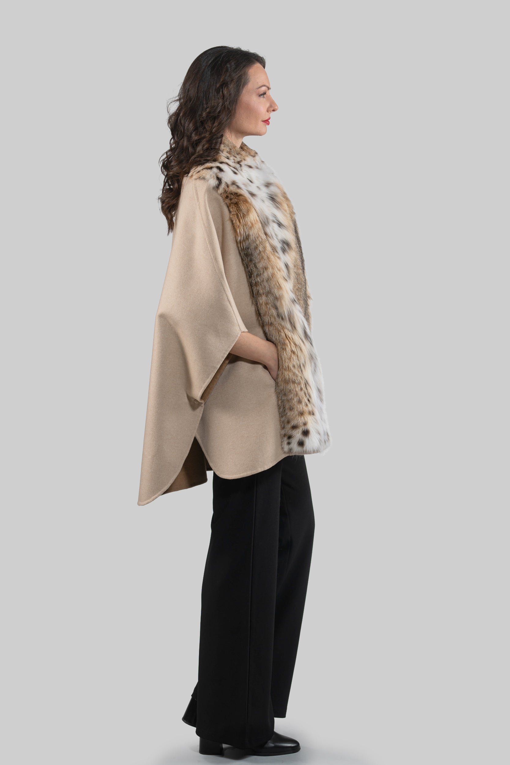 Ecru Cashmere Cape with Bobcat Fur Trim 18M950