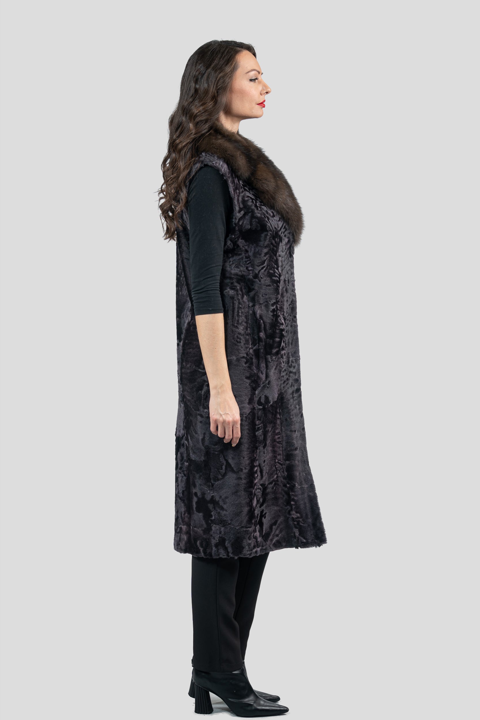 Gray Moon Swakara Vest with Russian Sable Notch Collar S/S13c519s20