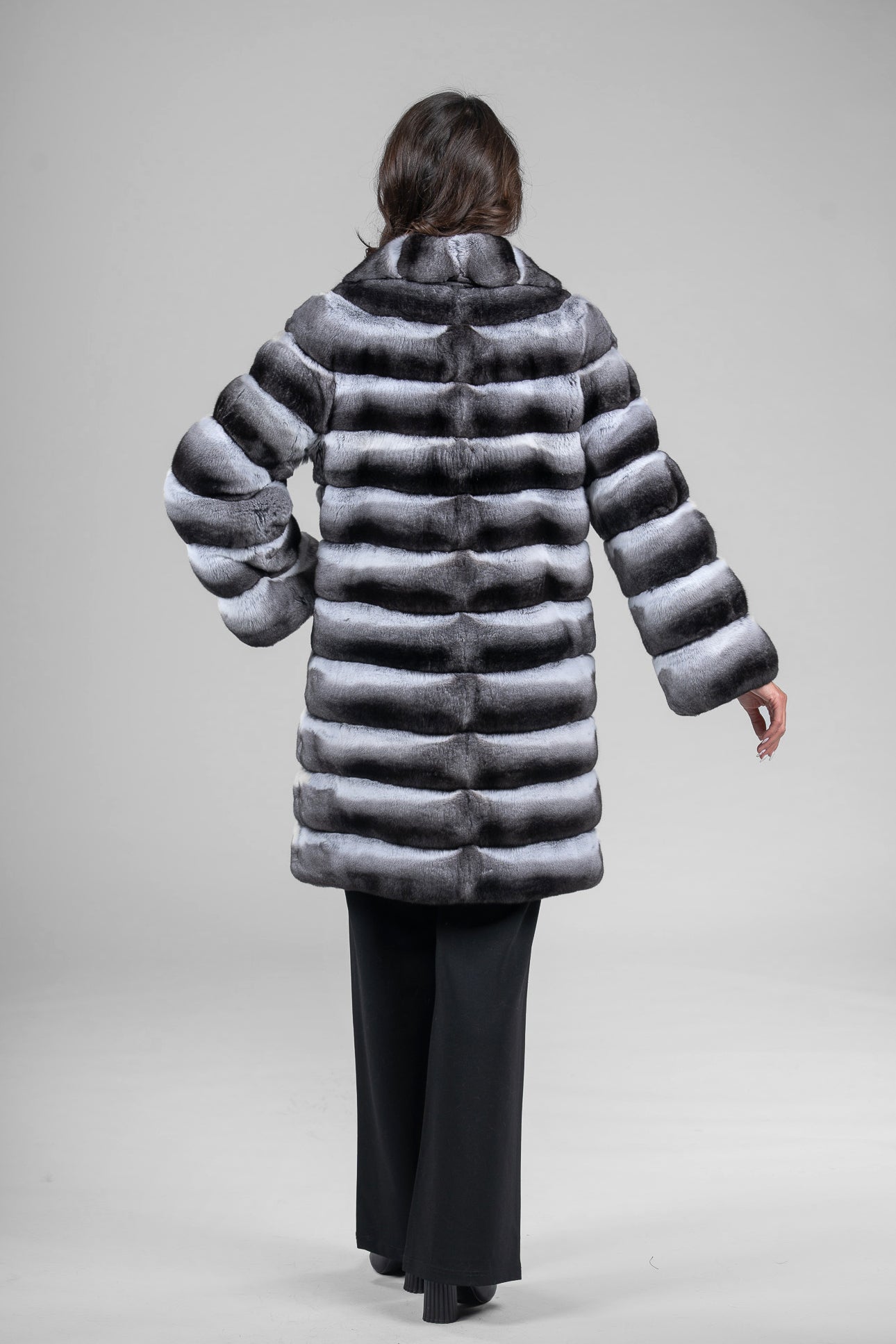 Chinchilla Half Coat with Notch Collar P/K13c530s20