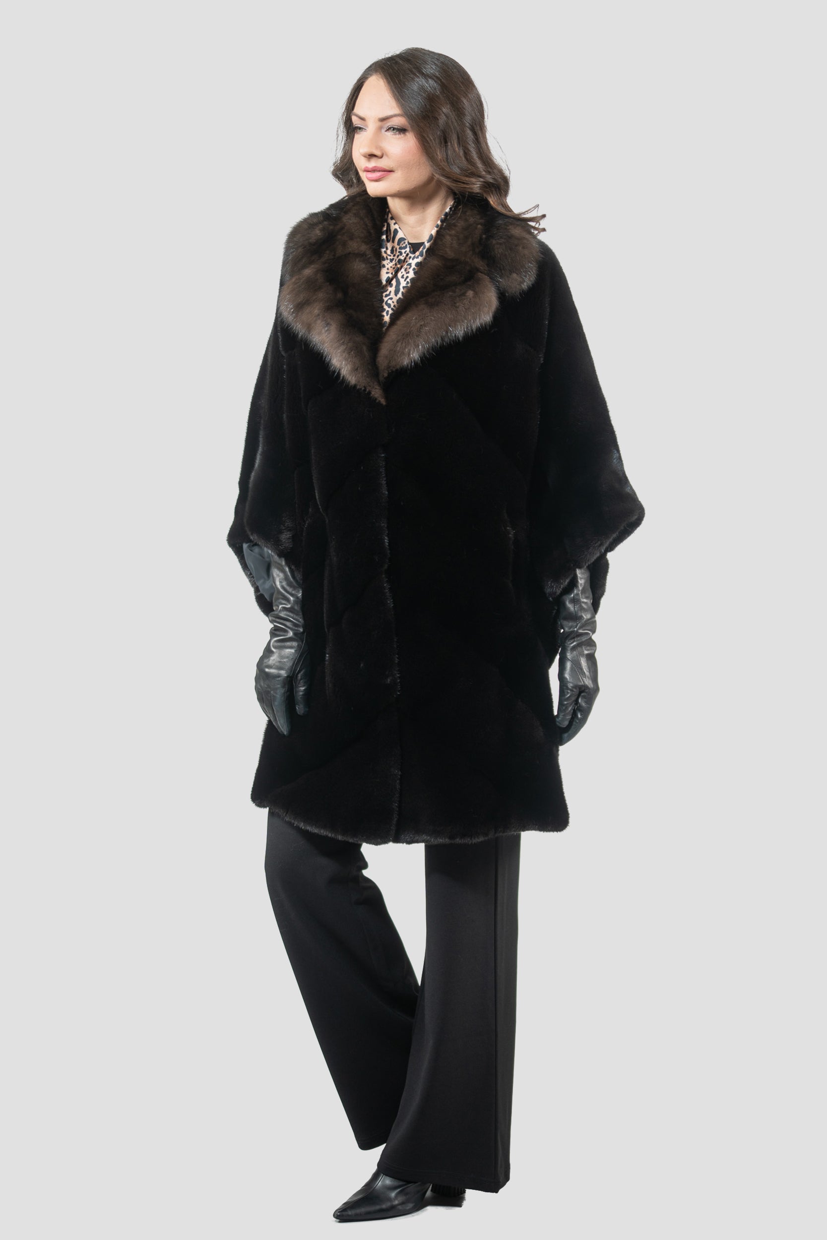 Blackglama Mink Cape with Russian Sable Notch Collar P/K13C929