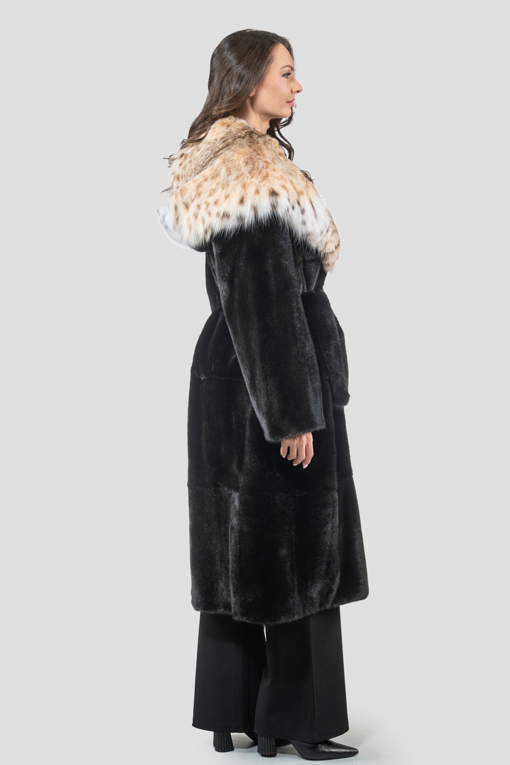 Blackglama Mink Coat with Bobcat Hood S/S13C978