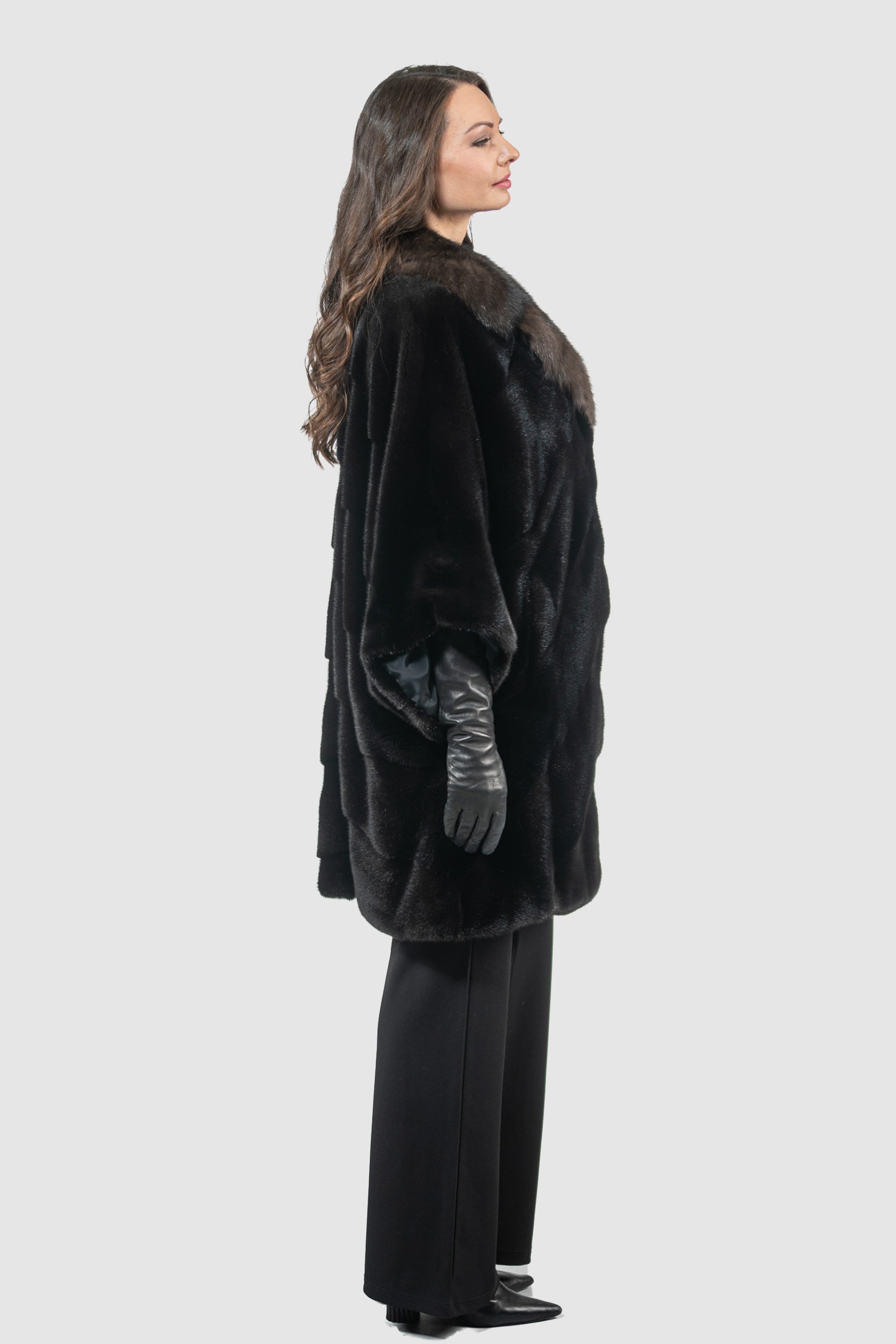 Blackglama Mink Cape with Russian Sable Notch Collar P/K13C929