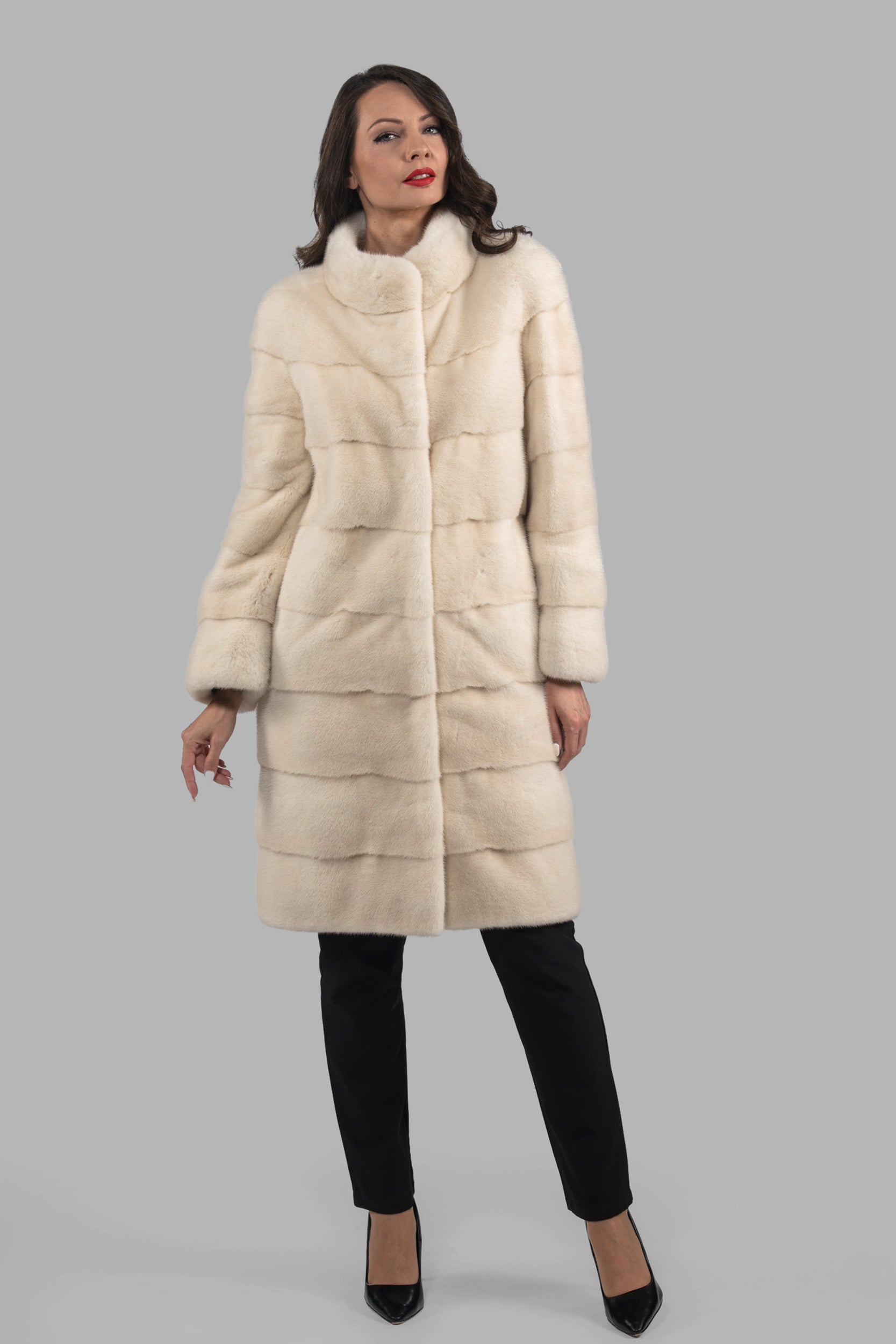 Pearl G/W Mink Half Coat with Stand Collar P/K13C530