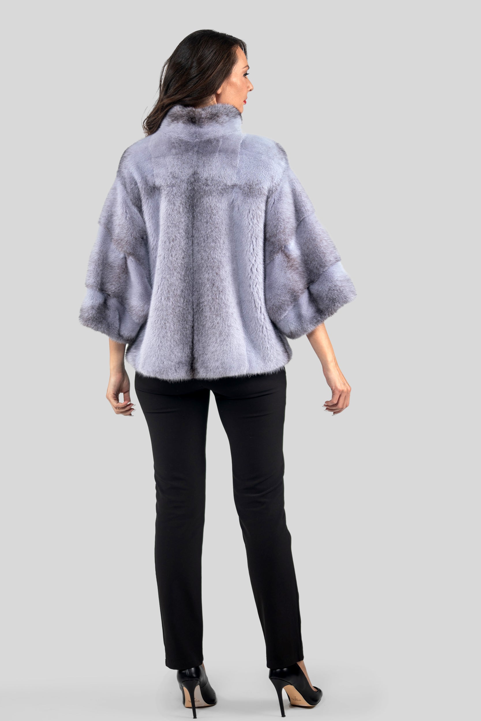 Grey Moon Cross Mink Jacket with Stand Collar and Short Sleeves L/O13C138