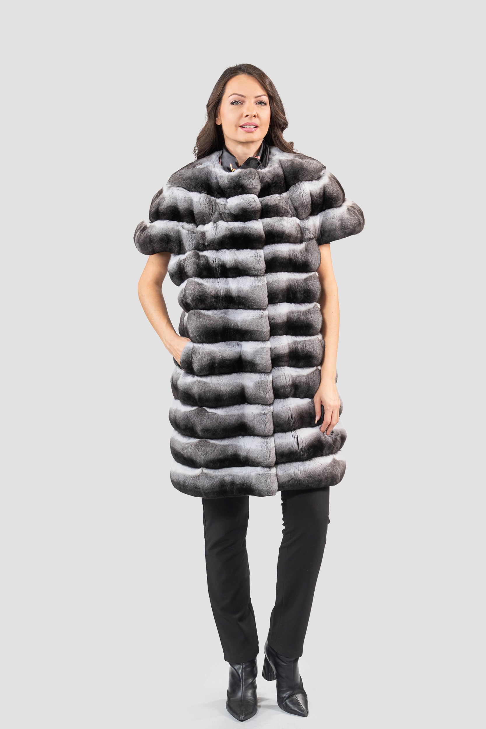 Chinchilla Collarless Vest P/K13C525