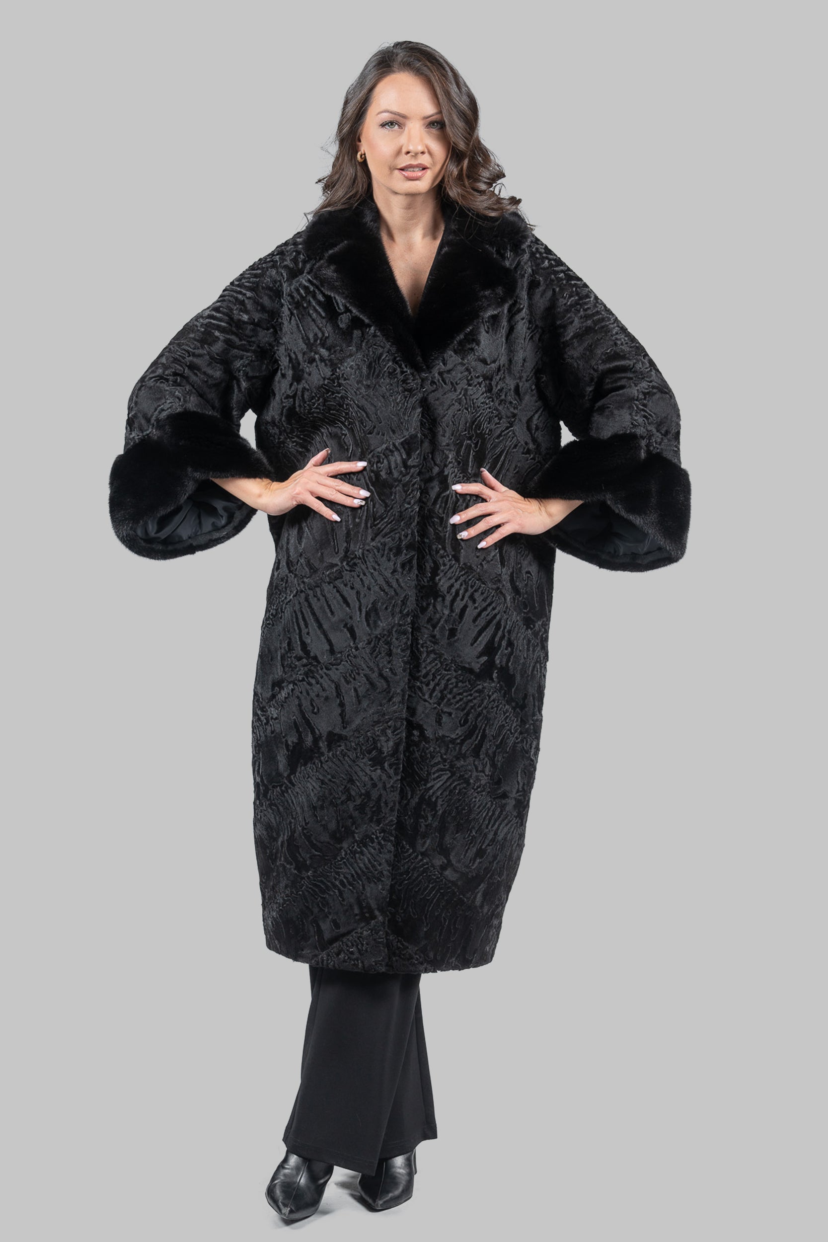 Black Swakara Coat with Mink-Trimmed Notch Collar A/K13C848s34v30